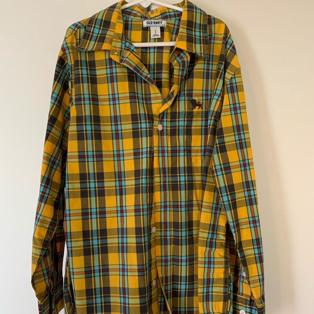 Boys Large Plaid Button up Shirt